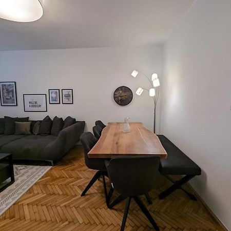 Big Cityapartment 19 Wien Exteriör bild